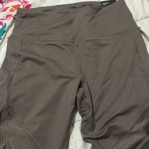 Victoria Secret Sports Capri